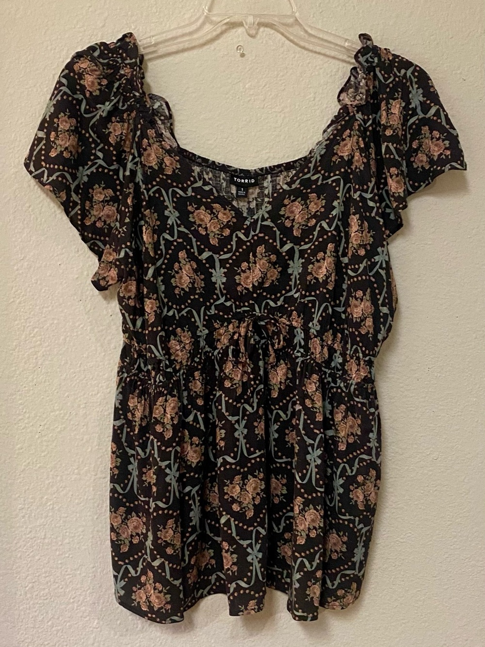 torrid Black Floral Tie-Waist Top - Quick List For Live